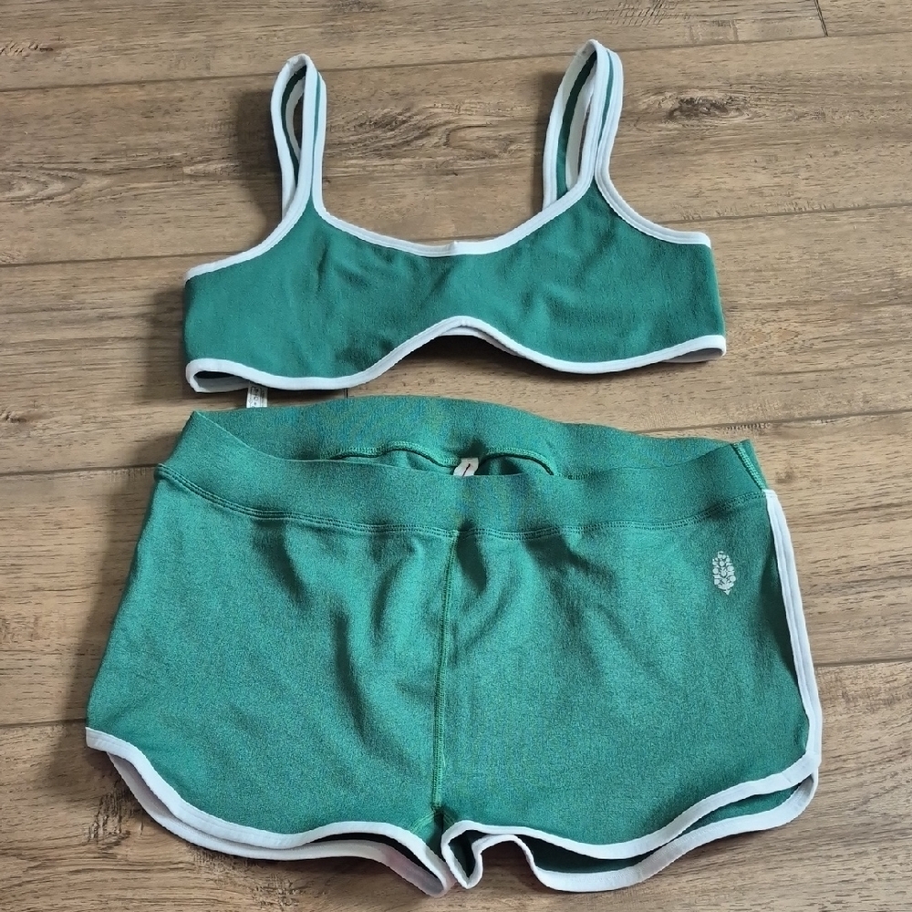 FP Movement XL Duet Mini Bra And Short Set. Free People. Bra And Shorts - Picture 2 of 13